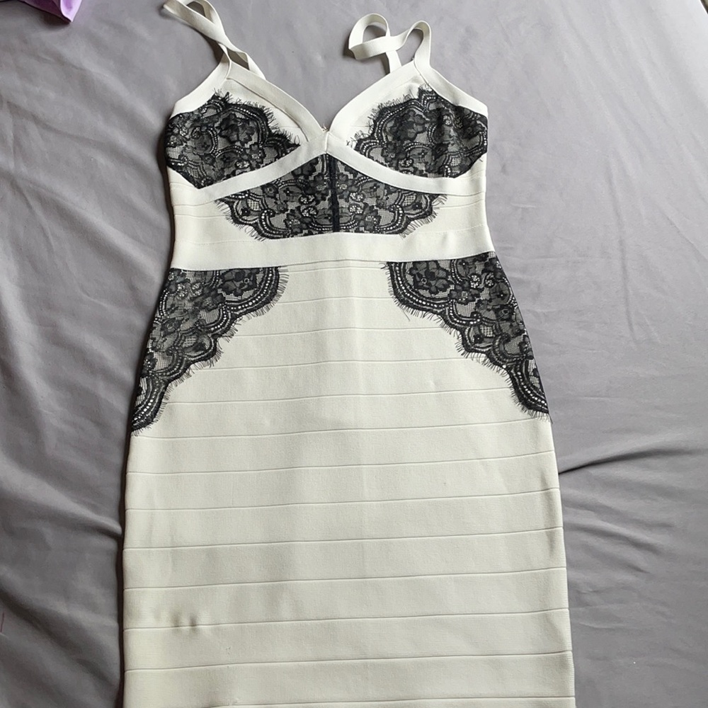 Bebe dress size M